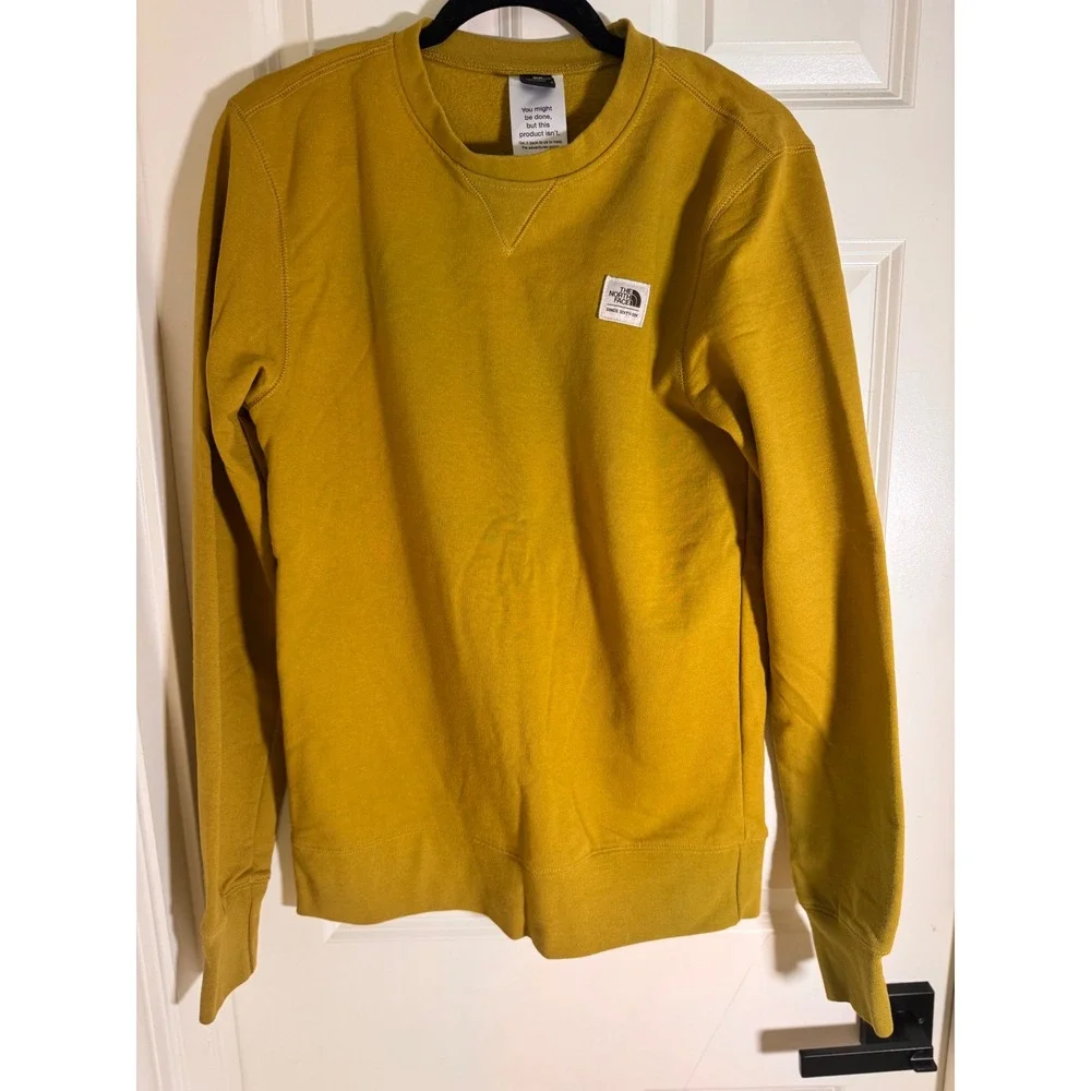 The‎ North Face Mens Heritage Pass Crew Neck Sweatshirt Yellow Small